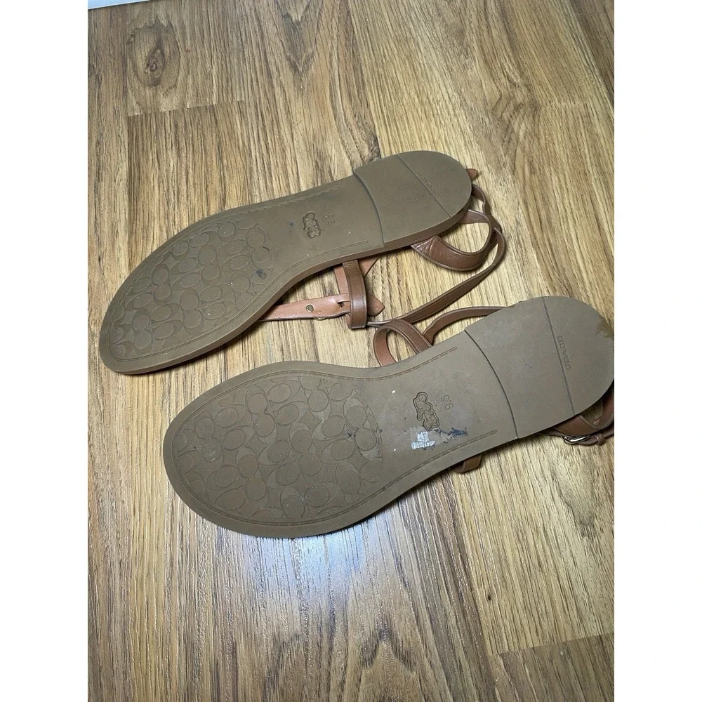 COACH Lydia Leather Sandals Size 9.5 Color Brown Designer Capsule Wardrobe